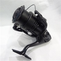 １７エクスセンス４０００ＭＸＧ